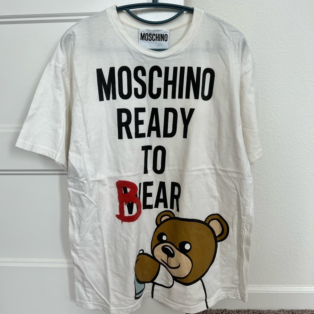 moschino tshirt